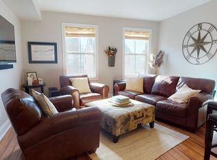 346 W 3rd St APT 13, Boston, MA 02127