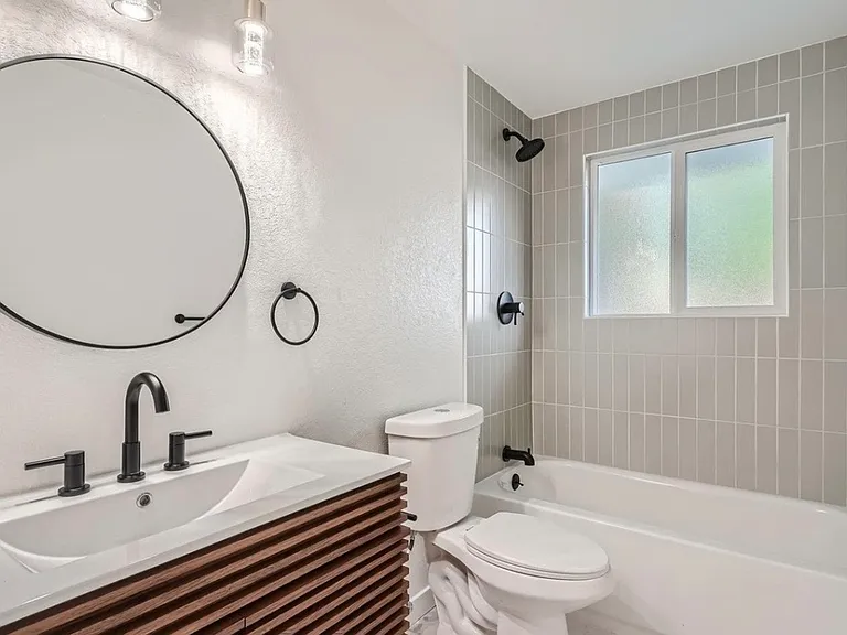 9661 W 74th Pl — Photo 9