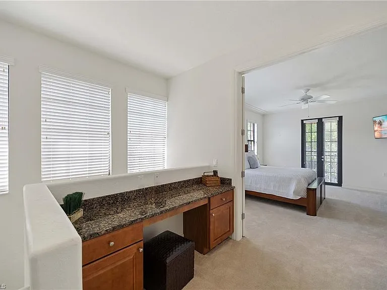 9134 Chula Vista St #125 — Photo 12