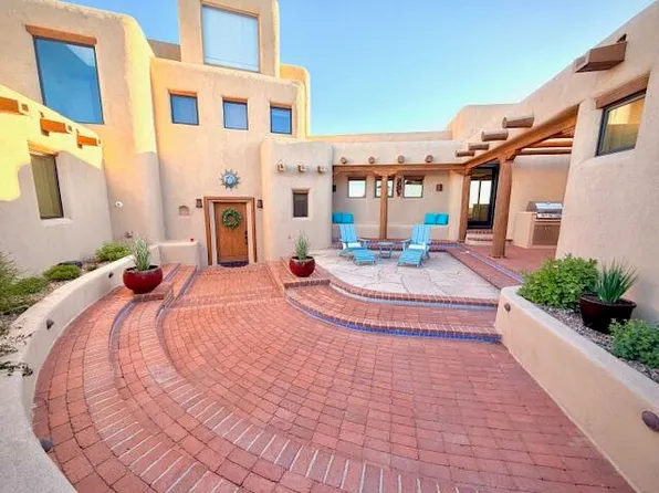 85 Overlook Dr, Placitas, NM 87043