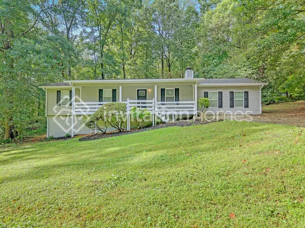 4523 Housworth Dr, Lithonia, GA 30038