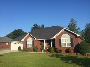 1237 Longleaf Dr, Manning, SC 29102