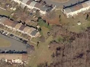 19 Borgia Ct, Parkville, MD 21234
