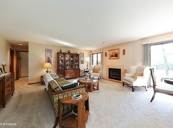 2nd image of 11157 Regency Dr #0