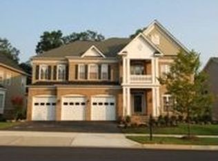 43816 Riverpoint Dr, Leesburg, VA 20176