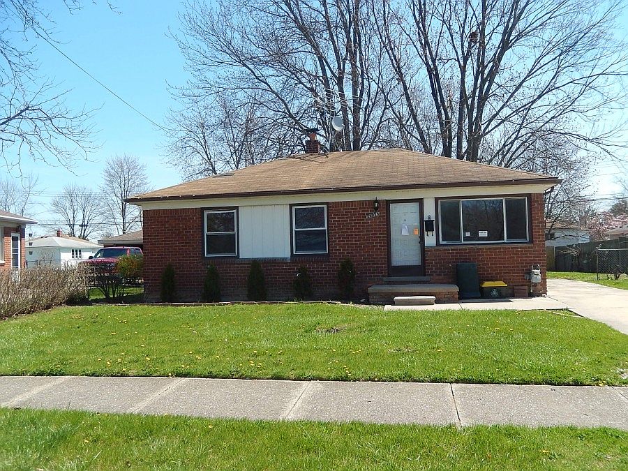 1st image of 29329 Red Cedar Dr