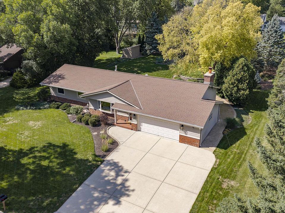 1st image of 9738 W Barnard AVENUE