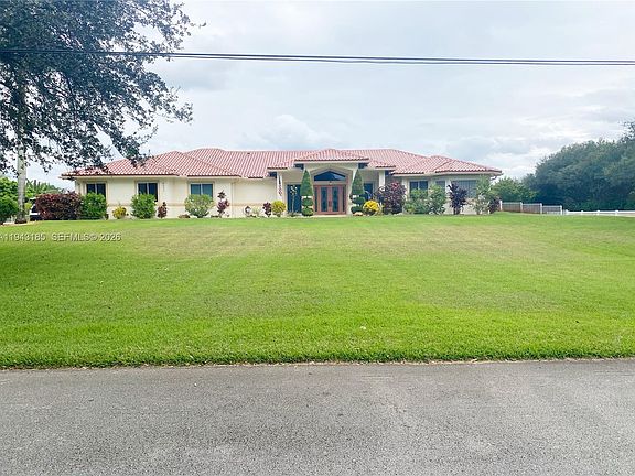 2nd image of 6550 SW 183rd Way