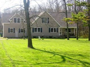 13358 Rockhaven Rd, Chesterland, OH 44026