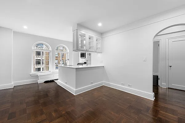 Rented by Rudin Management Company, Inc. | media 12