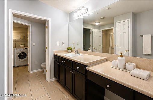 4th image of 8550 TOUCHTON Road #1736