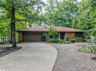 6 Gaza Ln, Hot Springs Village, AR 71909