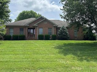 400 Cromwell Pl, Hopkinsville, KY 42240