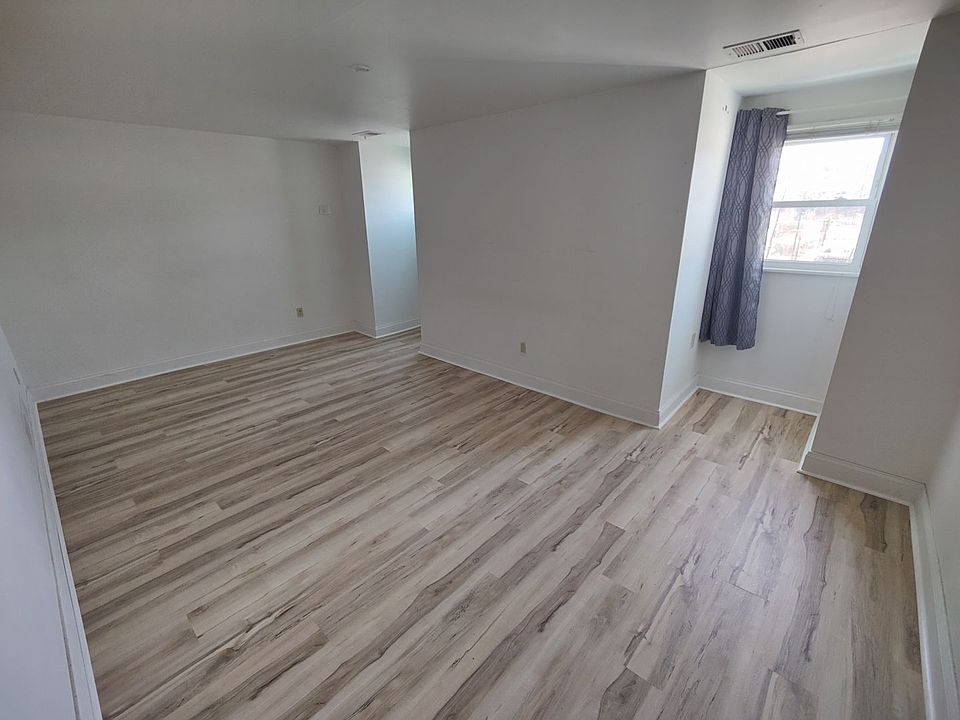 742 Ohio Ave Apartment Rentals Glassport, PA Zillow