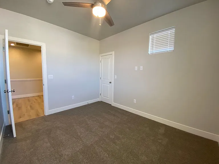 1157 S 4380 W — Photo 28