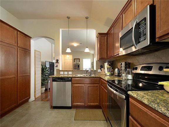 Kitchen, pantry, granite