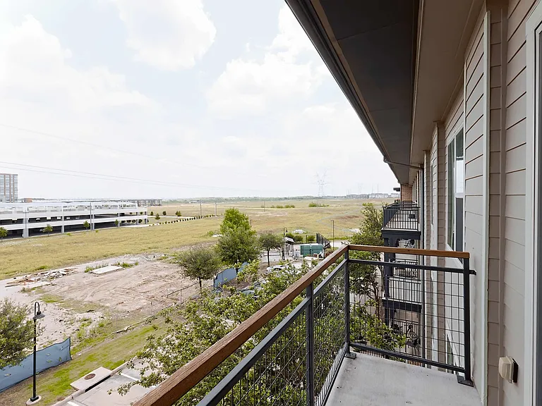 The District At Cypress Waters - Parson's Green — Photo 669