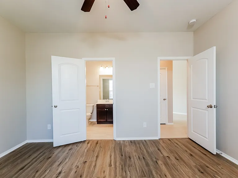 5647 Claymore Meadow Ln — Photo 12