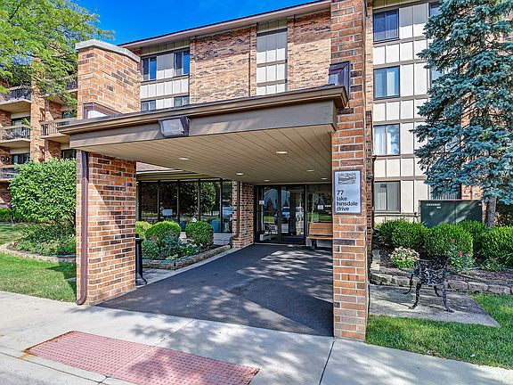 2nd image of 77 Lake Hinsdale Dr APT 107