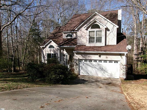 2nd image of 6 Moss Spring Ct