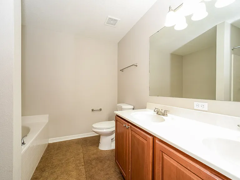 116 River Cove Cir — Photo 12