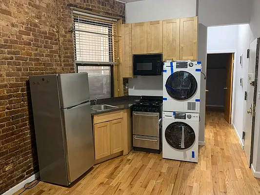 Rented by The Gonzalez Property Group LLC | media 7