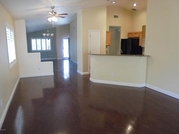 4th image of 11008 N Double Eagle Ct