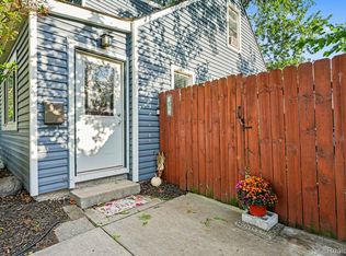 51 W Harry Ave, Hazel Park, MI 48030