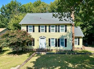9211 Robert Frost Ln, Charlotte, NC 28213