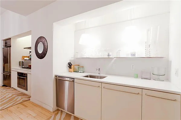 Rented by Town Residential | media 31