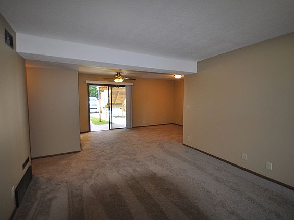 3rd image of 3535 Vine St #946