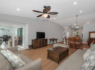 8260 Summerbreeze Ln, Boca Raton, FL 33496