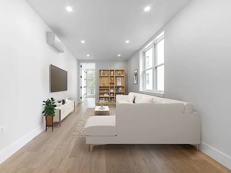 1359 Nostrand Ave #2C — Photo 2