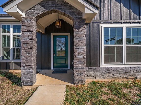 4th image of 122 Private Road 3399