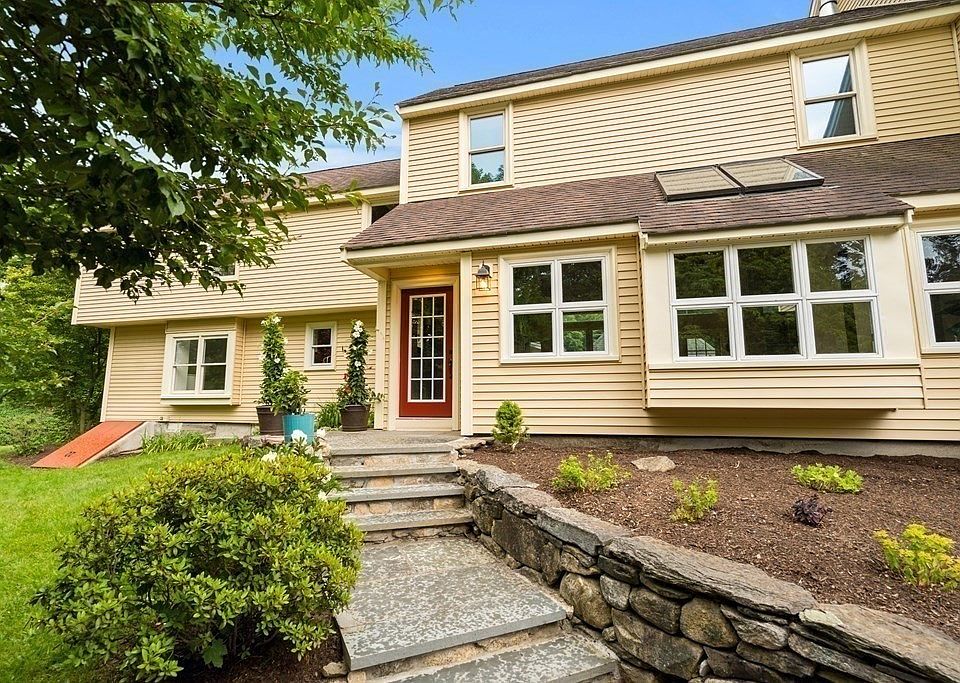 41 Wood St, Hopkinton, MA 01748 Zillow