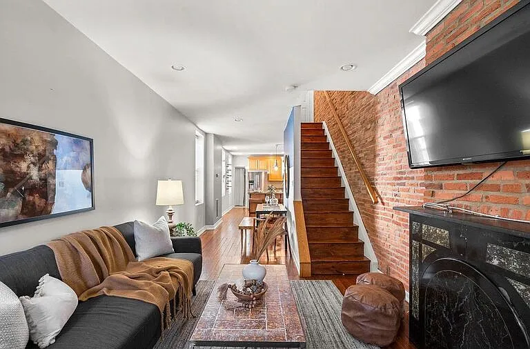 1303 Patapsco St — Photo 2