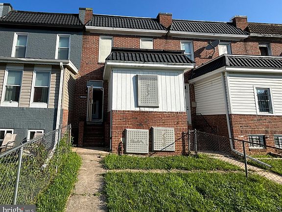2nd image of 3908 W Garrison Ave
