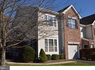 14 Heritage Hills Dr, Washington Crossing, PA