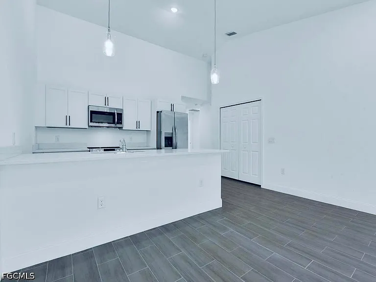 849 Bedford Dr — Photo 14