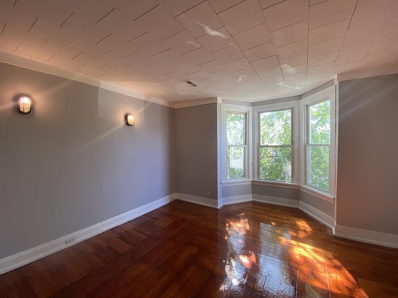 5th image of 2318 3rd Ave APT 3