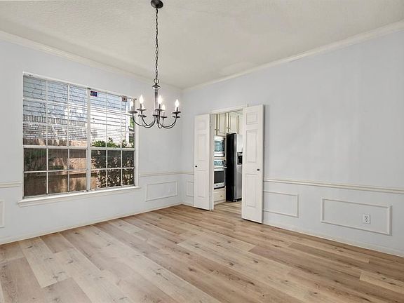4th image of 2926 Plantation Wood Ln