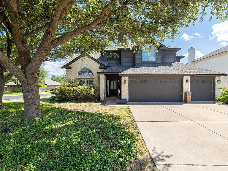 11716 Fletcher Hall Ln — Photo 1