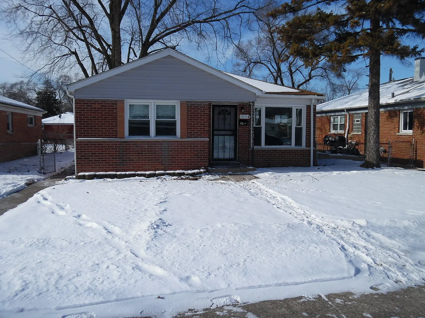 14914 Edbrooke Ave photo 1