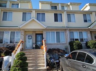 194 Kenilworth Ave, Staten Island, NY 10312