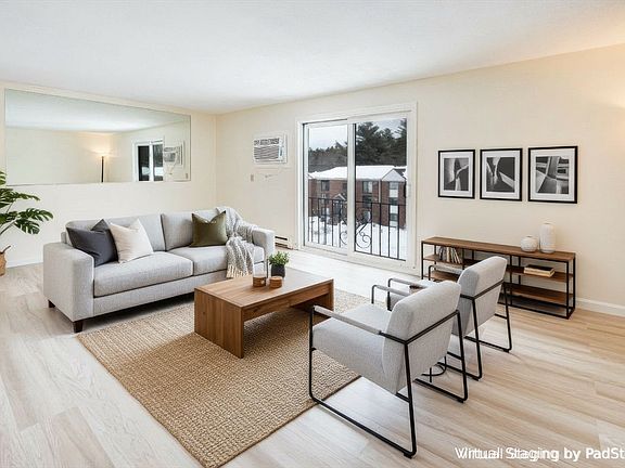 3rd image of 388 Great Rd #A9