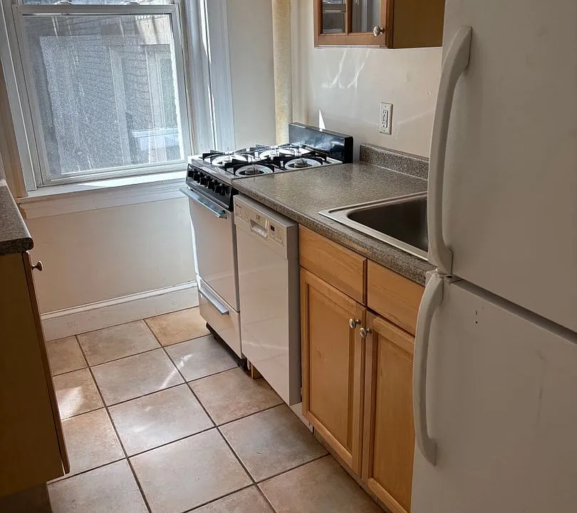 33 Walbridge St #11L
