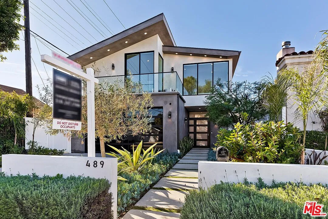 6 bed, 6.5 bath, 4351 sqft, $25,000 — Photo 3
