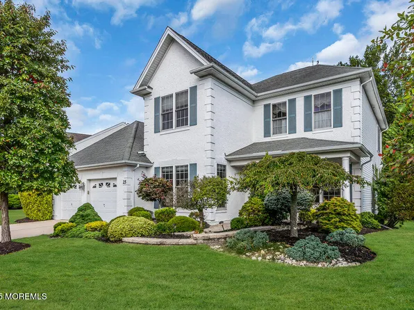 25 Carleton Drive, Freehold, NJ 07728