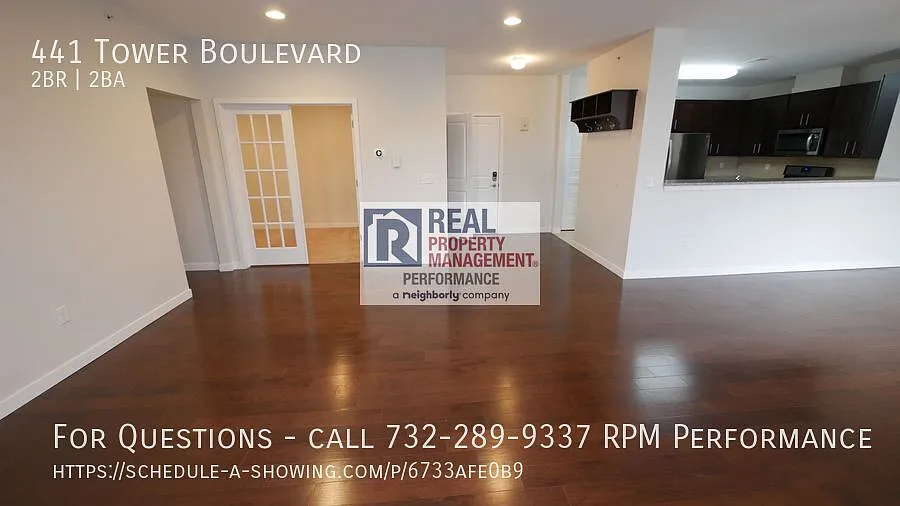 4th Floor Condo - Large 2 BR / 2 BA, plus Office (possible 3rd BR) with 1 Car Garage & Storage Ro... — Photo 3
