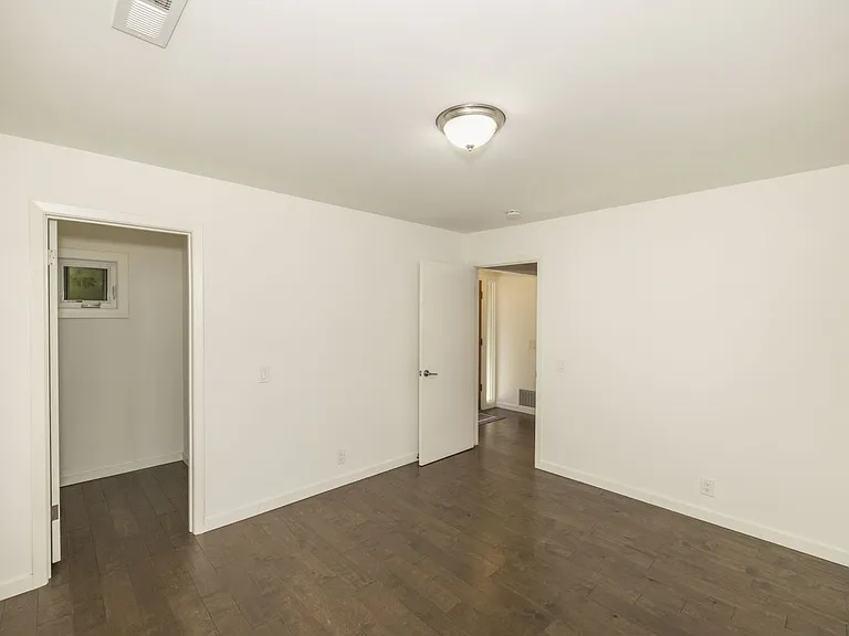 783 Fremont Ave — Photo 7